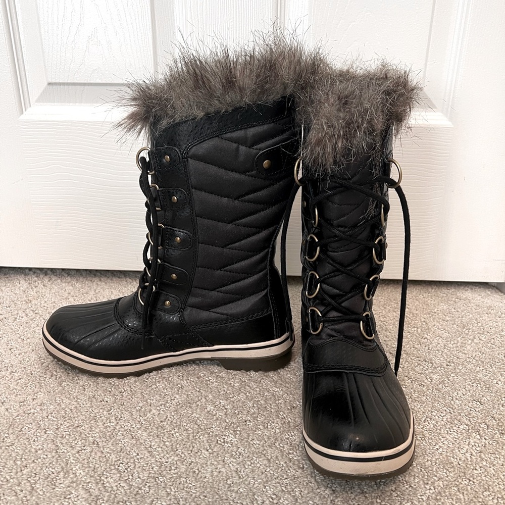 Sorel Tofino II Boots